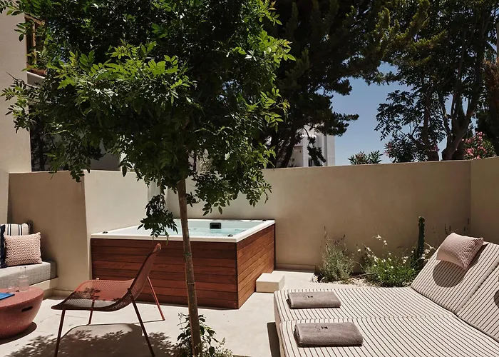 Nauma Paros Design Boutique Hotel-adults Only ناوسا